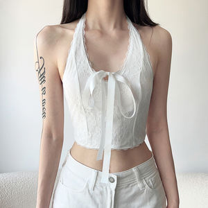 Top corto de encaje con cuello halter, espalda descubierta, lazo en el pecho, blanco, simple, sexy, dulce, capa base. - Product Image 1