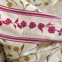 Housse de coussin décorative motif floral vigne magenta, motif botanique à bandes, pour salon style bohème et ferme