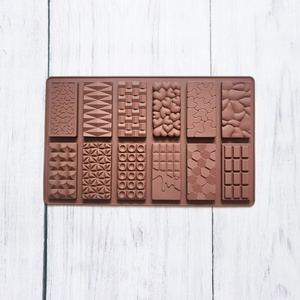 Moldes de Silicona para Chocolate y Gomitas, Rectangulares 3D, Antiadherentes, de Grado Alimenticio, 12 Cavidades, Ecológicos, Aptos para Lavavajillas, Venta al Por Mayor - Product Image 3