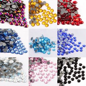 Yantuo all'ingrosso 10ss Hotfix strass con retro piatto pietra di vetro di alta qualità usato scarpe da ginnastica scarpe usate - Product Image 3