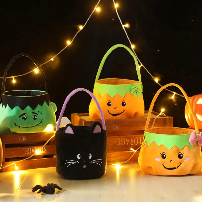 Sıcak satış kişiselleştirilmiş hile veya ödül çantası yarasa kadife cadılar bayramı sepeti turuncu cadılar bayramı kova