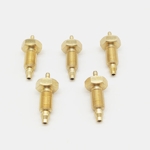 Tornillo de latón, piezas mecanizadas a medida, rosca estándar de 0.9 a 25 mm para uso automotriz e industrial - Product Image 3