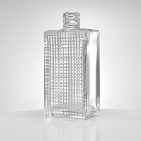 사각 글리프 스파이럴 유리병 제조업체 50ml 100ml 스프레이 향수병 맞춤형 스프레이 병(캡 포함) 포장용