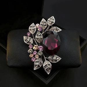 Broche de hojas caladas de cristal de gran tamaño para mujer, joyería de Metal con diamantes de imitación de cristal, Pin para ropa de fiesta, regalo para niña - Product Image 3