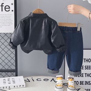 Nuovi Completi Primaverili 2026 <span class=keywords><strong>per</strong></span> Bambini e Bambine, Giacca in Ecopelle <span class=keywords><strong>per</strong></span> Ragazzi, Set 3 Pezzi, Abbigliamento alla Moda <span class=keywords><strong>per</strong></span> Bambini Piccoli Primavera Autunno - Product Image 4