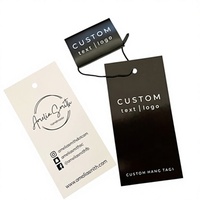 Étiquette suspendue en papier kraft épais, écologique et personnalisée, avec revêtement UV, œillet métallique et renfort pour trou de cordon, pour sacs et vêtements