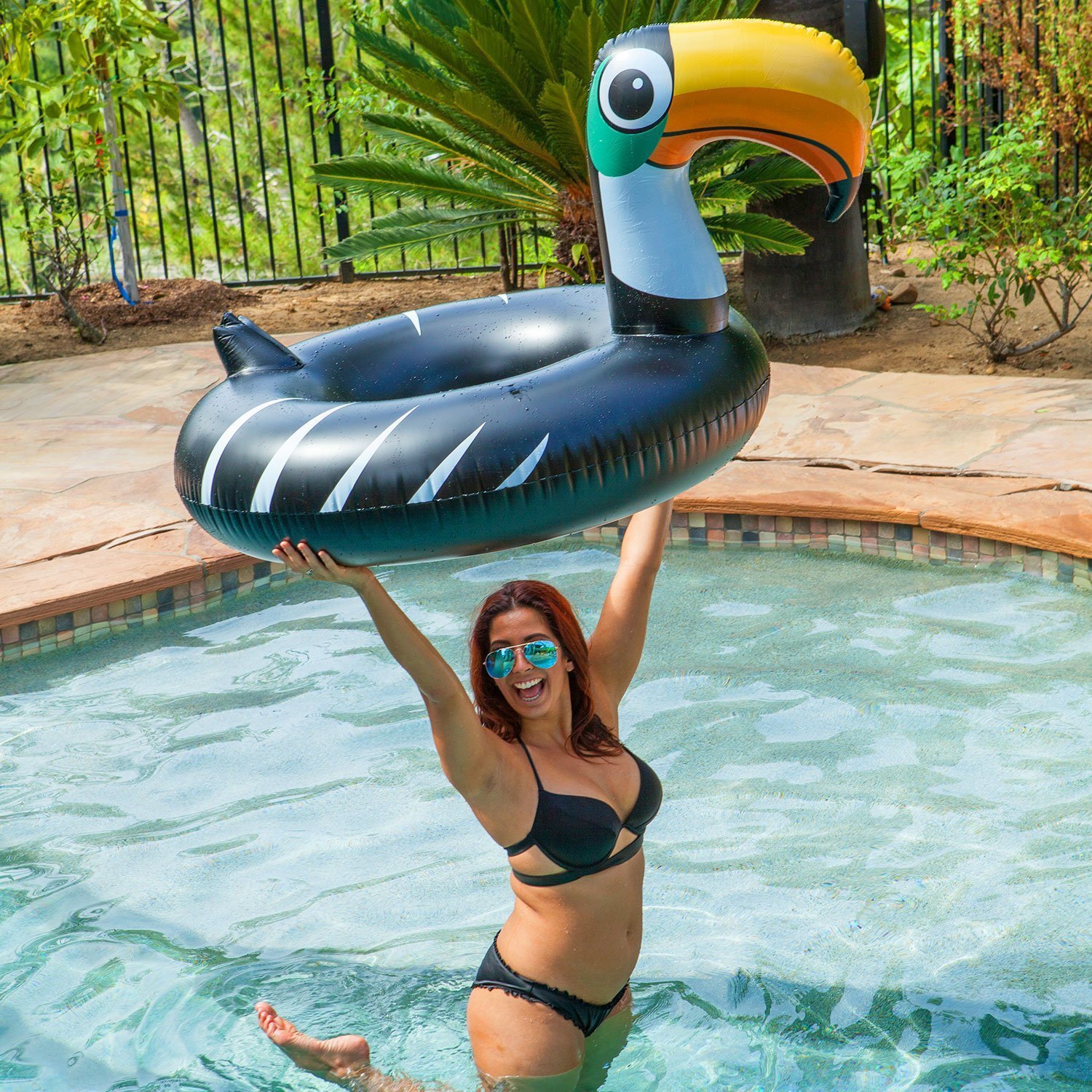 Fun Water Toucan Floating - Inflatable Pool Toys for All Ages display picture 1