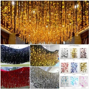 Tenda di Paillettes e Perline Rossa, Oro, Argento, Colorata, Lucida, Leggera, per Soffitto, Parete, Matrimoni, Feste, Decorazioni per la Casa - Product Image 4
