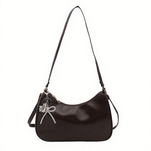 Sac fourre-tout de luxe en cuir véritable de vachette grande capacité pour femme avec fermeture ouverte - Product Image 5