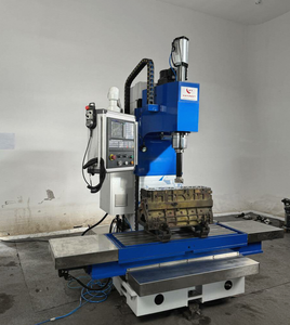 Dikey ince sıkıcı ve freze makinesi TX200CNC - Product Image 2
