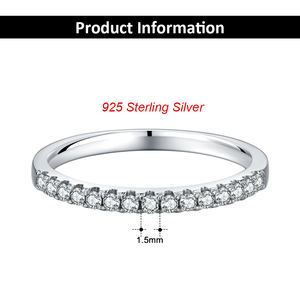 Ensemble d'alliances pour femmes en argent sterling 925 petit VVS D couleur 0.225ct Moissanite plaqué rhodium pavé réglage brillant élégant - Product Image 4