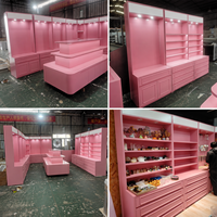 Vitrine cosmétique rose personnalisée, présentoir de beauté de luxe sur mesure, présentoir cosmétique éclairé par LED