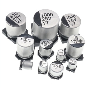 Condensateur électrolytique en aluminium à montage en surface <span class=keywords><strong>1000UF</strong></span> 6.3V 10V <span class=keywords><strong>16V</strong></span> 25V 35V 50V <span class=keywords><strong>SMD</strong></span> 8*10.5/10*10.5/10*12.5/12.5*13.5/16*16.5MM - Product Image 1