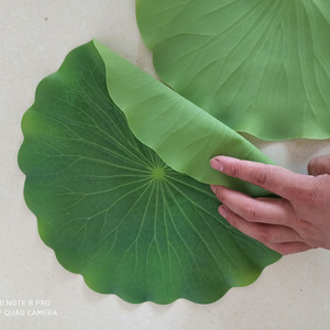 Feuilles de bananier artificielles en latex, aspect réaliste, imperméables, vertes, pour décoration murale intérieure, mariage, usage domestique - Vente en gros L-084 - Product Image 5