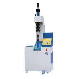 Motor de Clavadora Hidráulica con Certificación CE para Clavado de Tacones de Zapatos de Mujer, Moldes de Clavos Superiores e Inferiores Reemplazables, Kezhi International - Product Image 1