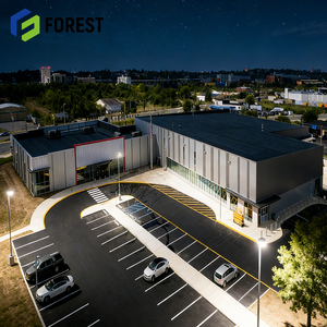 Structure en acier préfabriquée pour atelier, bureau, entrepôt, hôpital – Conception durable avec cadre Q345B et structure à poutres longues - Product Image 1