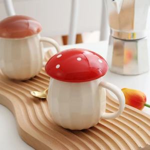 แก้วนมรูปเห็ดสไตล์นอร์ดิก ดีไซน์ใหม่จาก M Creative แก้วกาแฟเซรามิกสำหรับคู่รัก พร้อมฝาปิด น่ารัก สามารถสลักชื่อได้ - Product Image 6