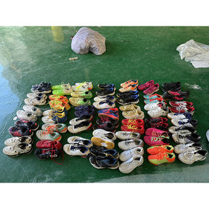 Calzado Deportivo de Bádminton y Tenis Usado, Suela Vibram, Zapatillas de Marca Internacional de Segunda Mano, Venta al Por Mayor - Product Image 3