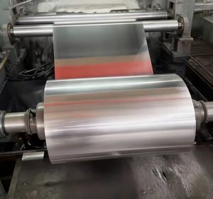 Rotoli Jumbo di Alluminio Boyu 3004 con Spessore di 70 <span class=keywords><strong>Micron</strong></span> e Larghezza di 628 <span class=keywords><strong>Millimetri</strong></span> Qualità Eccellente. - Product Image 1