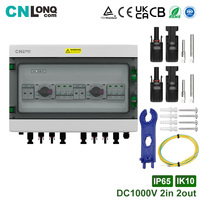 Boîtier de Combinaison Solaire CNLONQ 32A DC1000V 2 Entrées 2 Sorties IP65 avec Protection Contre les Surtensions et la Foudre pour Système d'Énergie Solaire