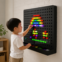 Tapis sensoriels en fibre optique à LED à fixation murale, tapis étoilés à fibres optiques avec lumières étoiles changeantes de couleur pour garderies, écoles et maisons