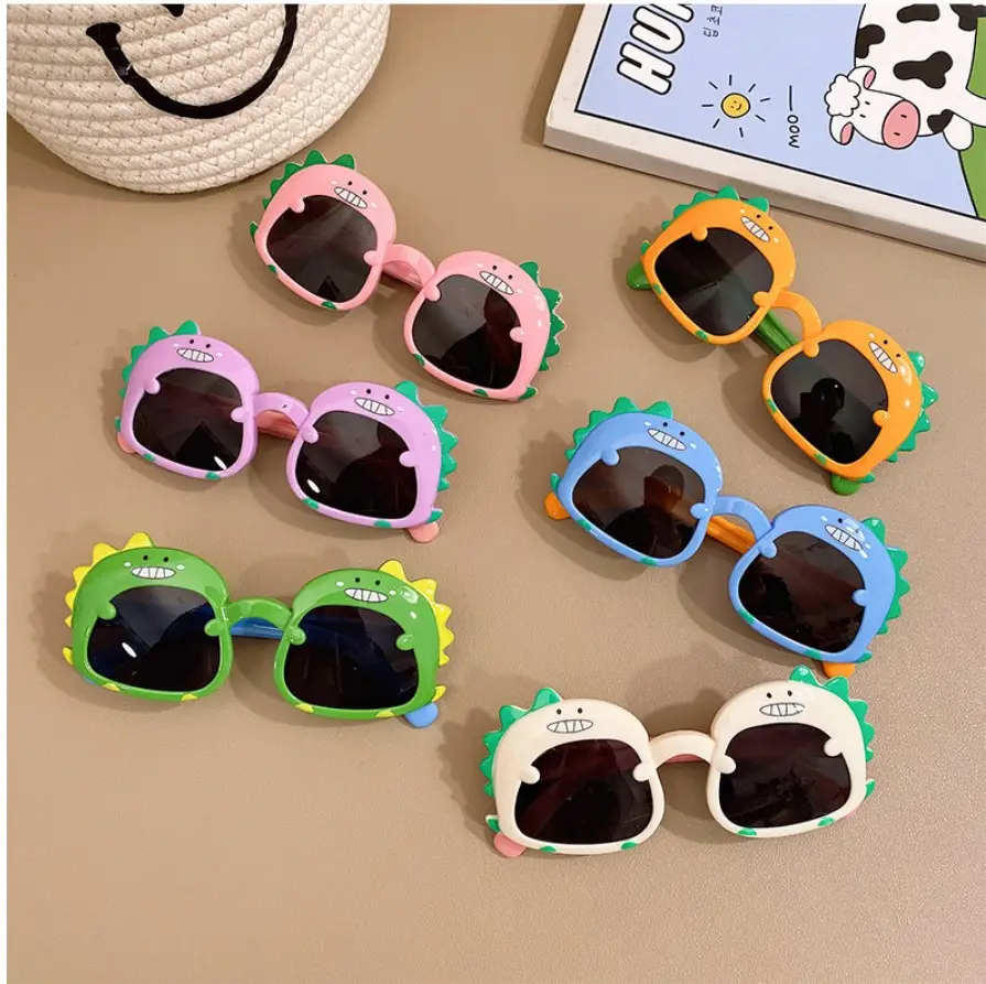 Lunettes anti-UV mode rétro dessin animé dinosaure cadre pour enfants 2023 nouveau dinosaure forme lunettes de soleil pour enfants