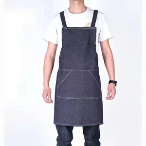 Tablier de cuisine professionnel en jean pour femme 2025 OEM, réglable, avec logo personnalisé, pour chef <span class=keywords><strong>cuisinier</strong></span> - Product Image 1