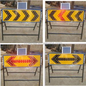 Segnaletica Direzionale a Freccia Solare con Batteria, Cartelli di Avvertimento a LED, Pannello a Freccia LED Montato su Rimorchio, Luce Guida Traffico - Product Image 2