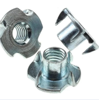 Tuerca en T DIN1624 de 4 Puntas M4 M6, Tuerca de Inserción de Cuatro Garras de Acero Galvanizado con Recubrimiento de Zinc, Clase 4.8, para Muebles y Carpintería