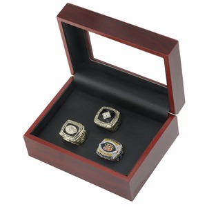 Set <span class=keywords><strong>de</strong></span> Anillos <span class=keywords><strong>de</strong></span> Campeonato <span class=keywords><strong>de</strong></span> la AFC <span class=keywords><strong>de</strong></span> los Cincinnati Bengals (1981, 1988, 2021), Edición <span class=keywords><strong>de</strong></span> <span class=keywords><strong>Coleccionista</strong></span> <span class=keywords><strong>de</strong></span> la NFL <span class=keywords><strong>de</strong></span> 3 Piezas, Anillos <span class=keywords><strong>de</strong></span> Estilo Vintage a Moderno - Product Image 4