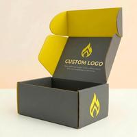 Boîtes d'expédition en carton ondulé durables pour l'emballage de vêtements, imperméables, impression de logo personnalisée