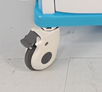Chariot médical d'urgence moderne en métal de haute qualité pour hôpital, chariot de secours à 5 tiroirs en aluminium durable pour clinique et soins intensifs