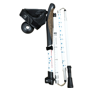 Bâtons <span class=keywords><strong>de</strong></span> <span class=keywords><strong>marche</strong></span> <span class=keywords><strong>nordique</strong></span> pliables, bâtons <span class=keywords><strong>de</strong></span> trekking en aluminium OEM 7075, compacts et légers pour la vente en gros - Product Image 1