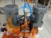 Machine de capsulage semi-automatique à 3 roues pour petits bouchons, échantillons cosmétiques, mini-bouteilles et produits d'essai