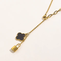 Parure de bijoux de marque de créateur en acier inoxydable 18K, style luxe léger vintage, plaqué or, boucles d'oreilles, collier, bracelet, pour mariages et soirées, avec perles