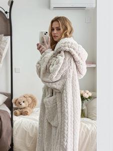P330 Combinaison à capuche en polaire pelucheuse pour femme, manches longues, chaleur hivernale avec poches, vêtements de détente et vêtements de nuit confortables, robe en polaire douce - Product Image 5