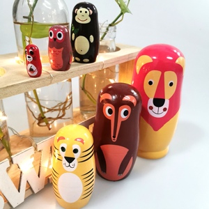 Muñecas rusas anidadas Matryoshka madera apilable anidadas juguetes hechos a mano para Niñas para niños Navidad - Product Image 4