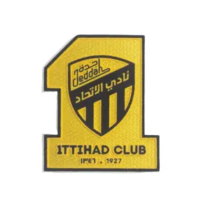 Stampa a trasferimento termico Design personalizzato colorato 3D Football Team Logo floccaggio patch per abbigliamento sportivo