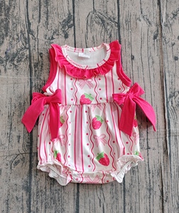 SR3940 Conjunto de Ropa para Bebé Personalizado con Bordado de Flores Rosadas y la Frase 'Mama's Girl', Mono Tipo Romper, Conjunto de Burbuja para Bebé, Algodón y Elastano - Product Image 5