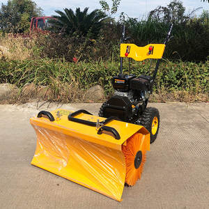 Cepilladora de <span class=keywords><strong>césped</strong></span> <span class=keywords><strong>artificial</strong></span> Máquina cepilladora y limpiadora de <span class=keywords><strong>césped</strong></span> <span class=keywords><strong>artificial</strong></span> <span class=keywords><strong>Barredora</strong></span> de <span class=keywords><strong>césped</strong></span> <span class=keywords><strong>artificial</strong></span> autopropulsada - Product Image 5