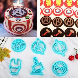 6 unids/set creativo galletas cortador sello portátil <span class=keywords><strong>vengadores</strong></span> Galleta de azúcar decoración DIY niños de suministros de cocina - Product Image 4