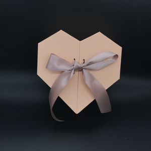Rose Coeur Forme Papier Boîte De Cadeau De Mariage avec la lumière pour boîte De cadeau de Mariage pour demoiselles d'honneur - Product Image 4