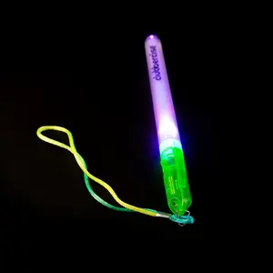 Novo criativo multi cor piscando concerto LED brilho vara piscando luz up stick