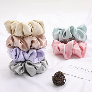 Yucat Bán Buôn Biểu Tượng Tùy Chỉnh Satin Scrunchies Chất Lượng Tốt Scrunchy Rắn Màu Đàn Hồi Tóc Ban Nhạc Tóc Đuôi Ngựa Phụ Kiện Cho Phụ Nữ - Product Image 3