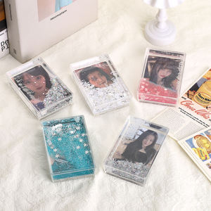 Vente en gros de cadeaux artistiques, cadres photo miniatures avec <span class=keywords><strong>film</strong></span> pailleté, cadre photo en acrylique liquide personnalisé de 2x3 pouces avec eau et paillettes - Product Image 3