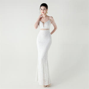 Robe de <span class=keywords><strong>soirée</strong></span> sirène à col en V profond, avec chaîne perlée sur les bras et dos lacé, pour banquet formel - Product Image 2