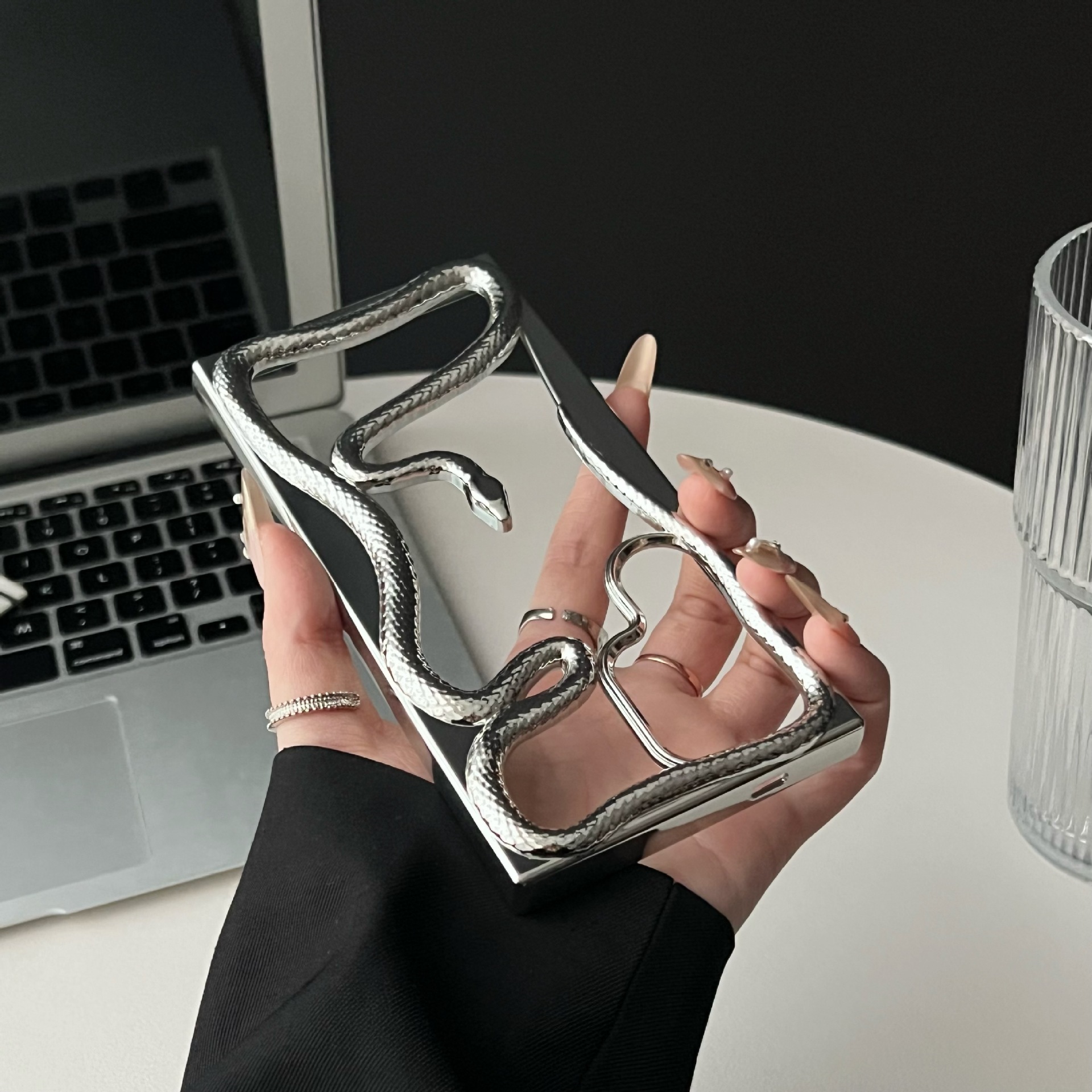 Electroplated silver