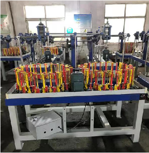 la máquina de trenzar 90s-40/44/48husos <span class=keywords><strong>para</strong></span> fabricar agujetas y cordón de zapatos. shoelaces braiding machine - Product Image 1