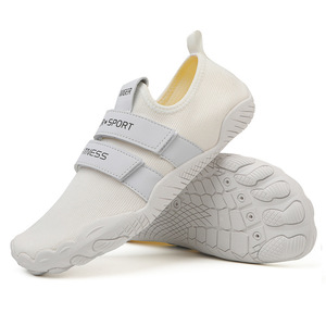 Chaussures de sport pour hommes et femmes, randonnée, extérieur, intérieur, natation, respirantes, à cinq doigts, en maille, style pieds nus - Product Image 4