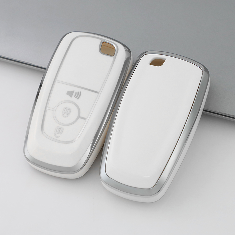 3 Button B White